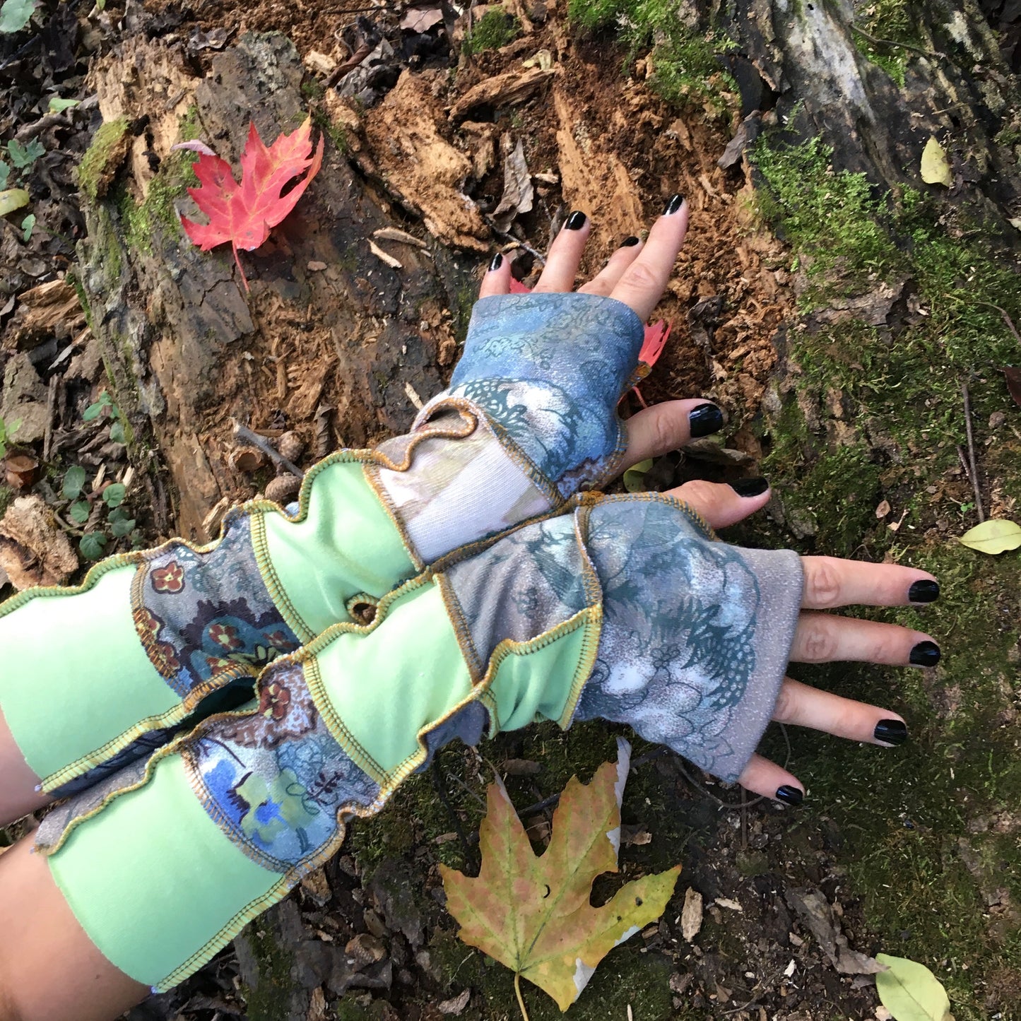 Swamp Fairy arm warmers